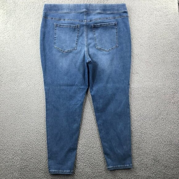 LANE BRYANT Womens Plus Size 24 Medium Wash Pull On High Rise Jegging Jeans - Picture 2 of 13